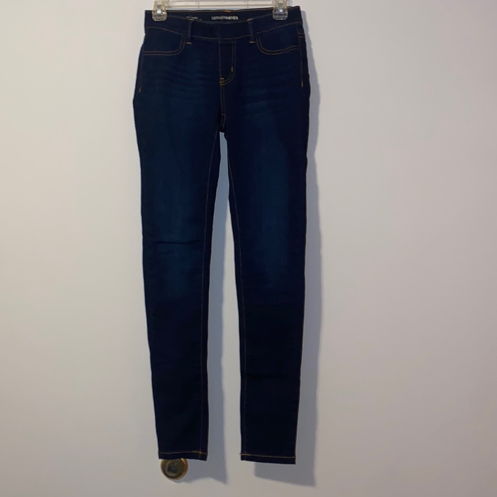 NWOT Women’s size 4 Mid-Rise Denver Hayes Jeans